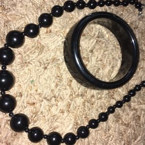 Women’s necklace and matching bracelet